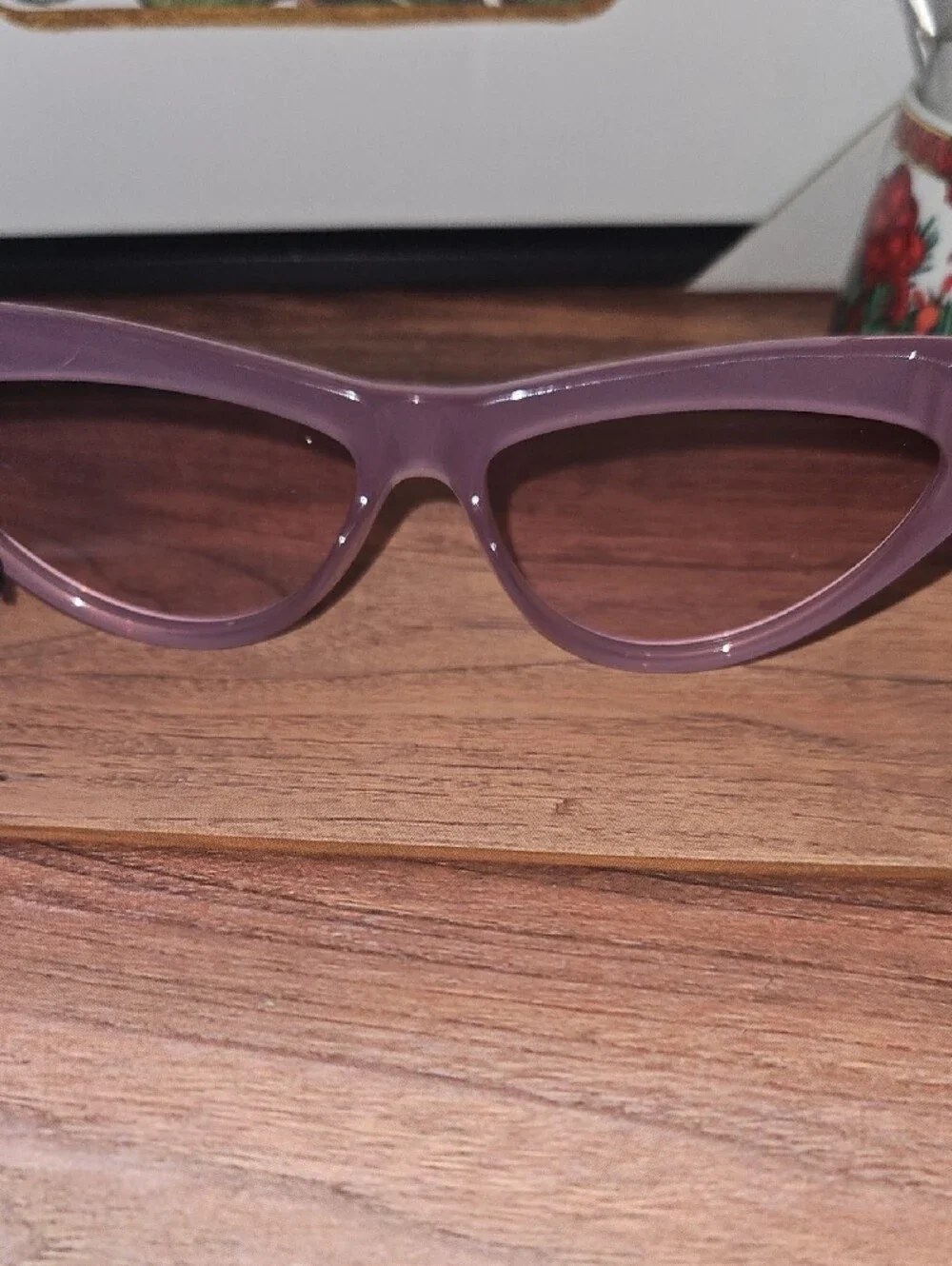 Stella McCartney Lilac Cat-Eye Sunglasses with Sculpted Temples